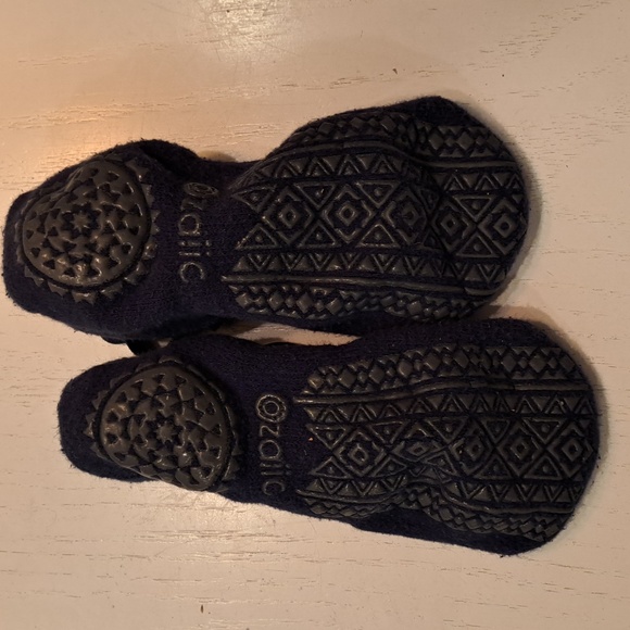 Lot of grippy Barre socks - Picture 2 of 4